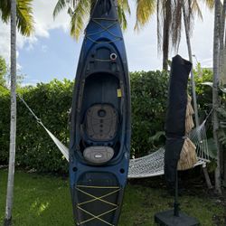 Perception Hook Angler 10.5 Kayak