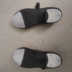 Kids Black Tap Shoes Size 11.5