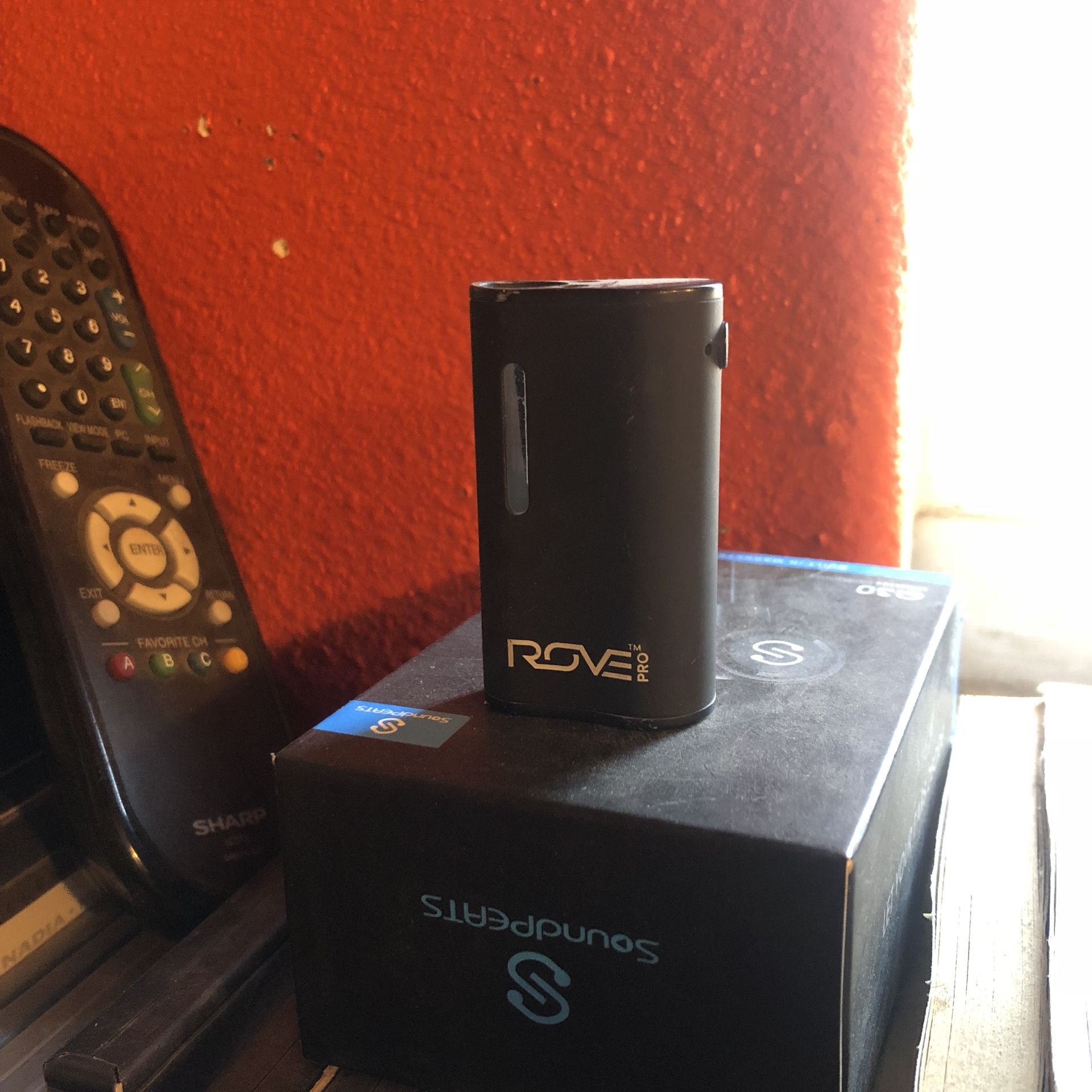 ROVE PRO PACK vape battery charger
