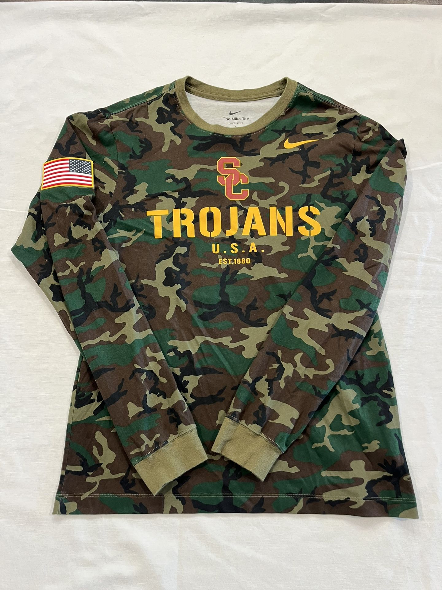 Men's Nike Camo USC Trojans Military Appreciation Performance Long Sleeve T-Shirt