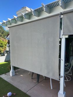 2 Outdoor roller shades