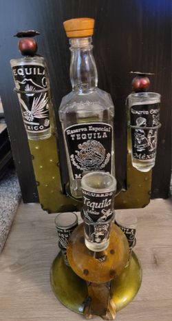 Metal Cactus Sculpture with Custom Tequila Bottle & 6 Shot Glasses
