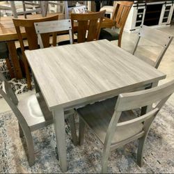 Henderson Gray 5-Piece Dining Room Set 📍 Table and Chairs  569