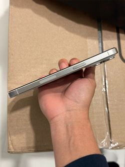 IPHONE 15 PRO MAX UNLOCKED