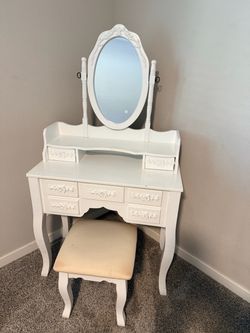 White Vanity Table Set with Mirror and Stool