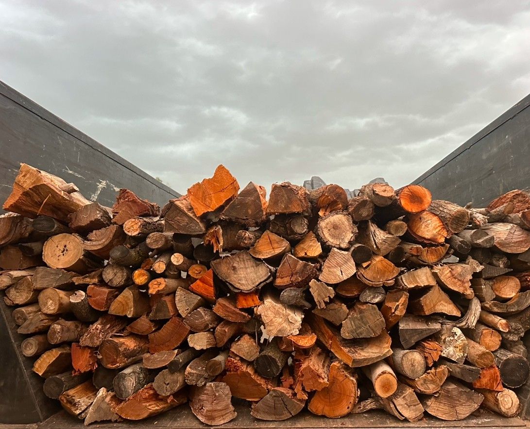 Dry Split Almond Mix Firewood!!!Ready Too Burn Seasoned Wood!!!