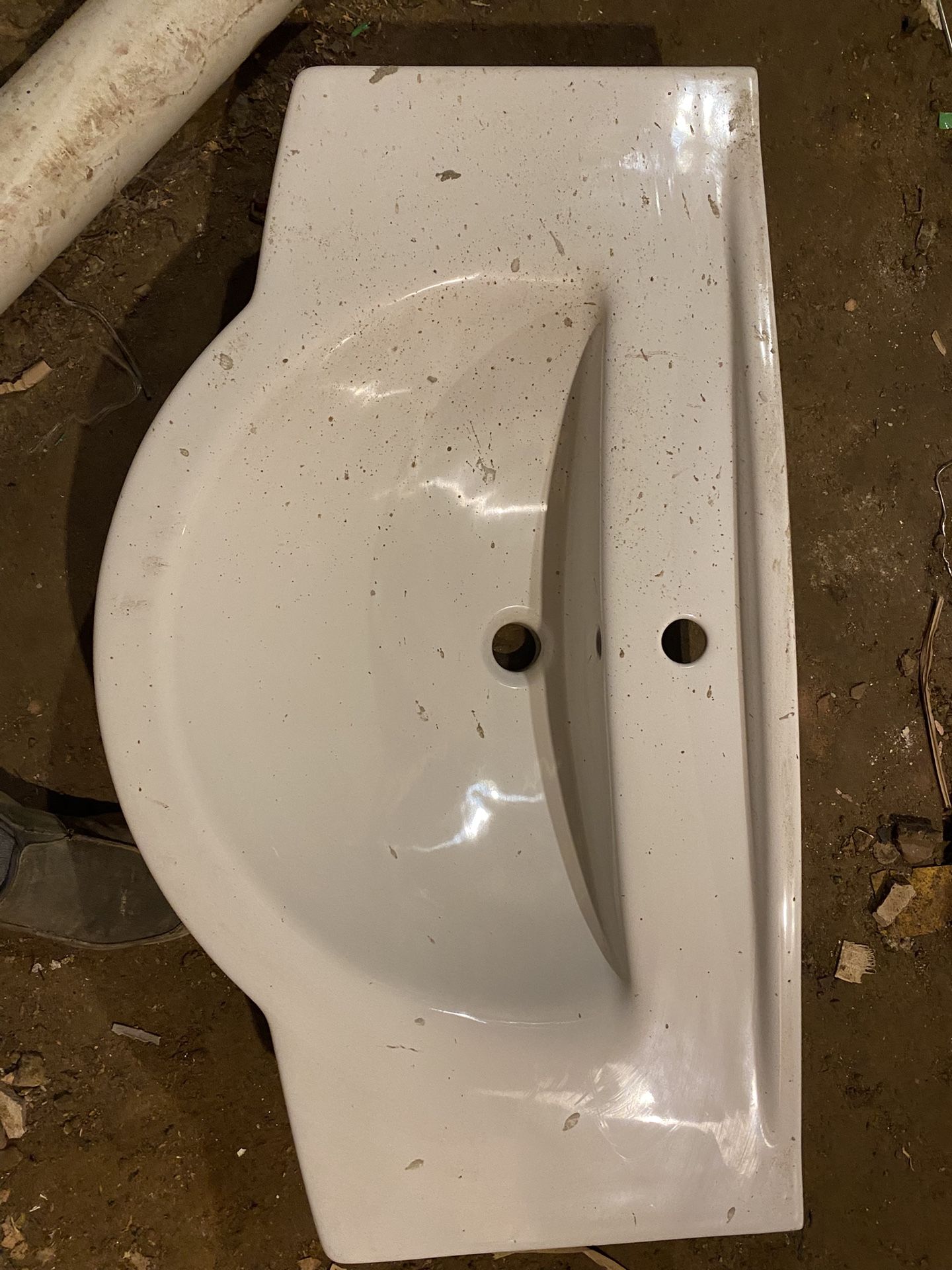 36” Sink to the Wall