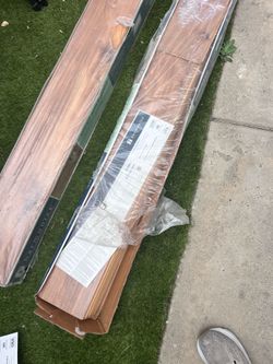 Laminate flooring.