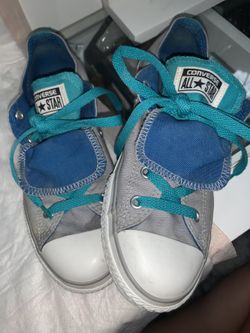 Converse size 4