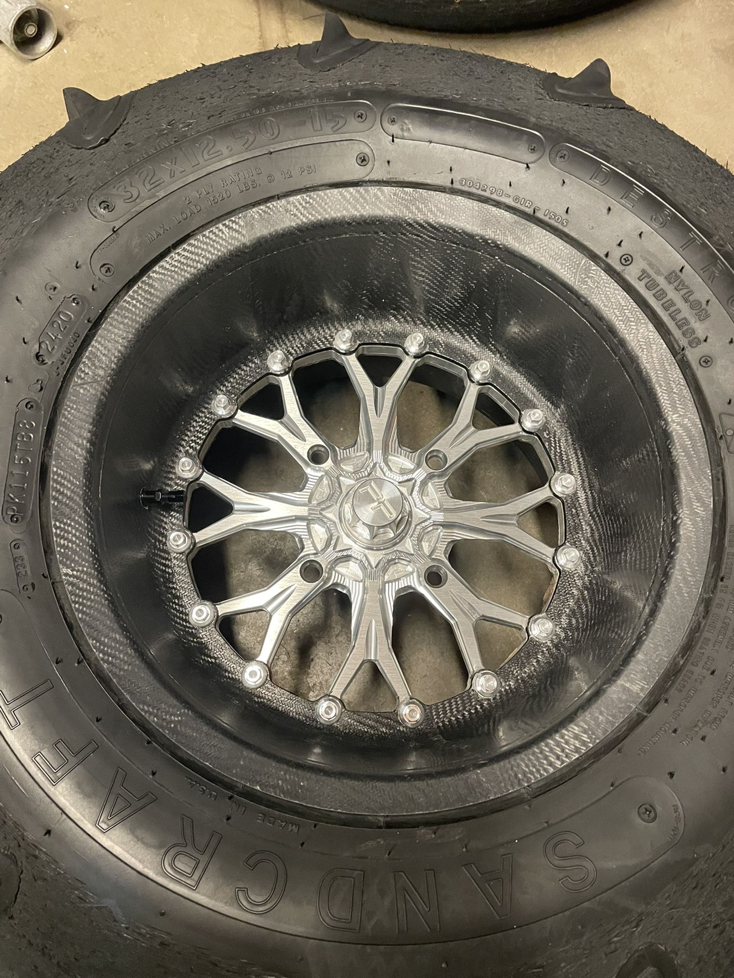 Carbon Fiber Can Am Wheels