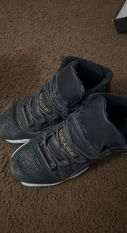 Jordan 11s Heiress Black Stingray 5Y