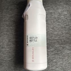 Stanley Aerolight Ice Flow Bottle