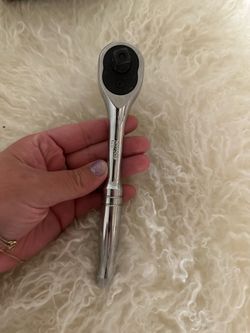 Kobalt 90 -Tooth 3/8-in Drive Full polish Handle Ratchet