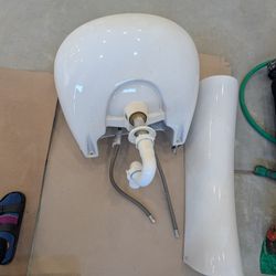 Pedestal sink--price Is Negotiable