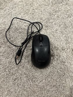 Black Wired Computer Mouse
