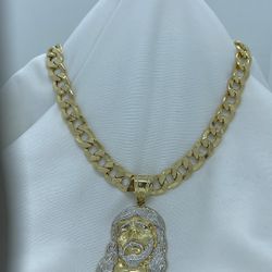 14k Gold Cuban Chain W/ Pendant 