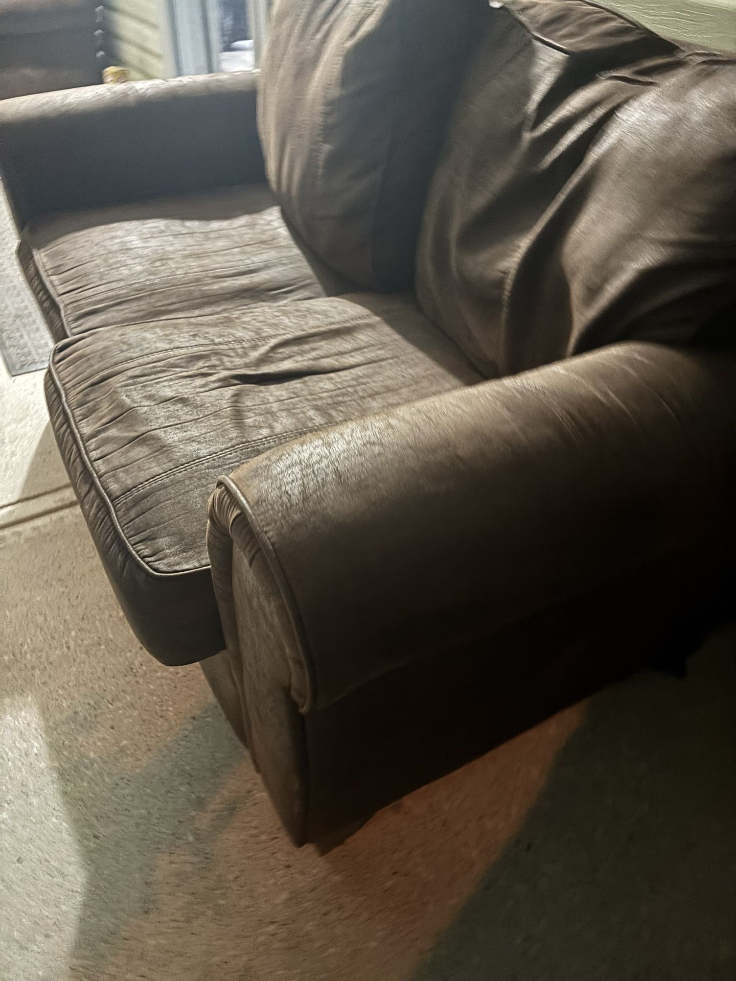 2 Brown Couches