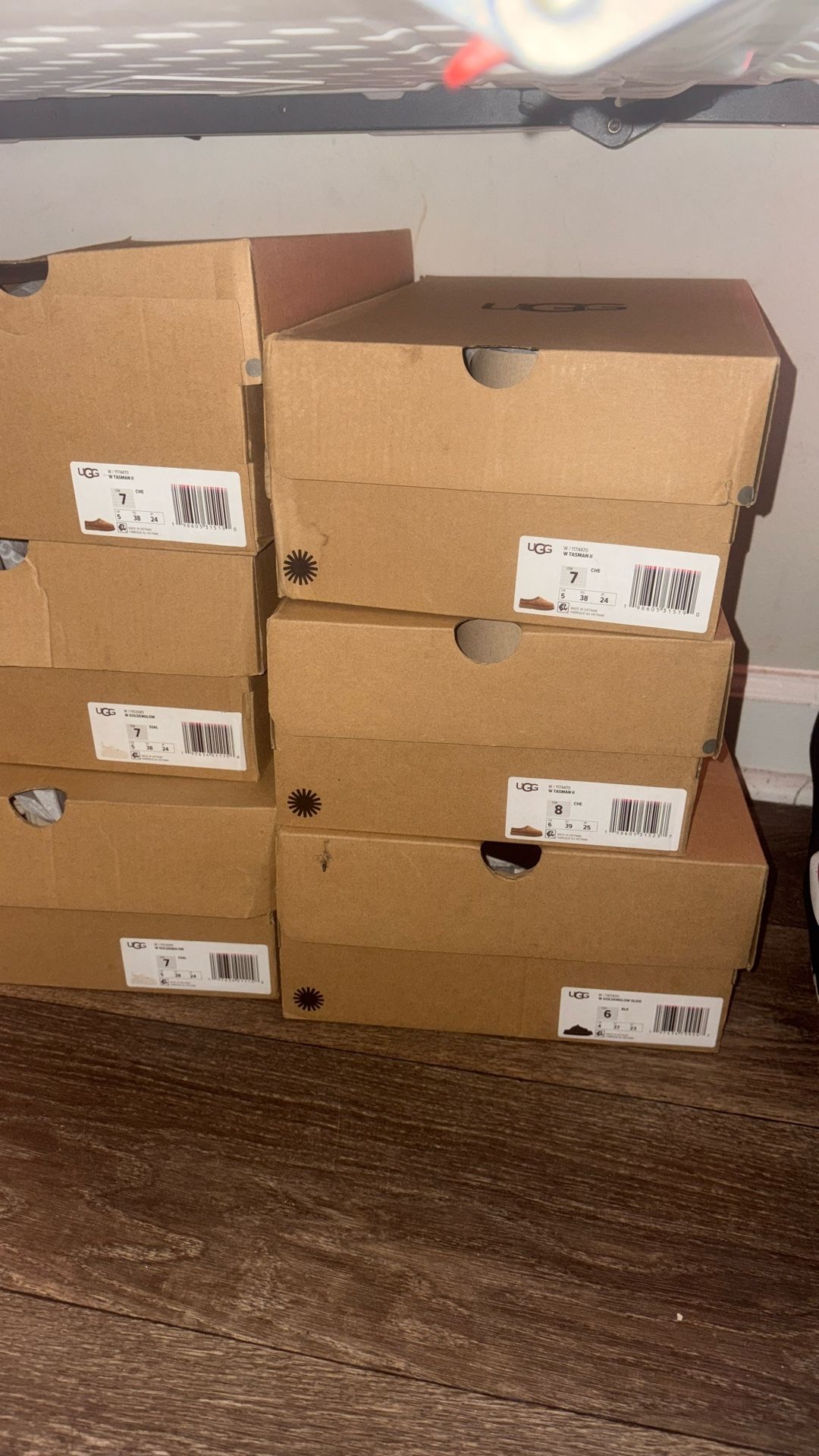 UGGS Lmk 💯