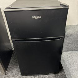 Mini Fridge Freezer