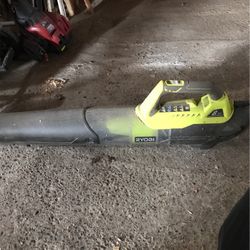 Tobi Blower 