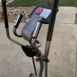 Pro Form Hybrid Trainer 