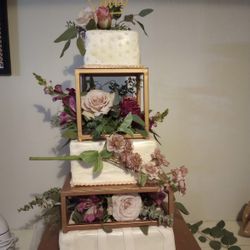Metallic Square and Rectangle Cake separators 