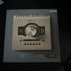 Universal Audio Apollo 