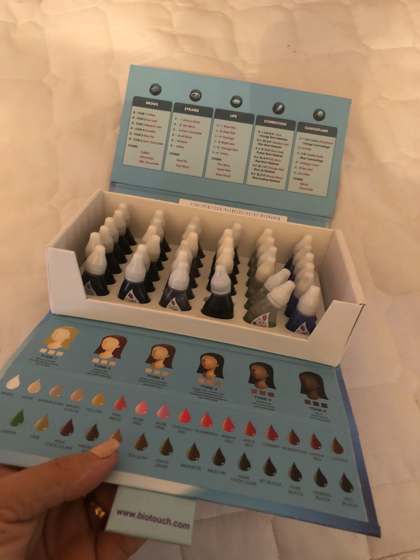 Microbldding ink for eyebrows