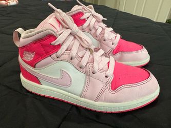 Aj1 Mid Pink