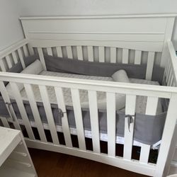 Delta Crib 