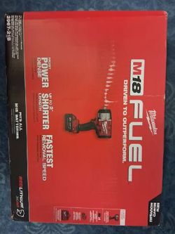 Milwaukee
M18 FUEL 18V Lithium-Ion Brushless Cordless 1/2 in. Impact Wrench w/Friction Ring Kit w/One 5.0 Ah Battery and Bag