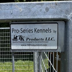 “Pro-Kennel” Dog Kennel