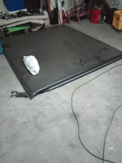 Used hard truck bed cover and brackets