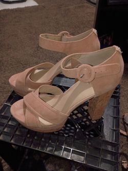 Women's shoes