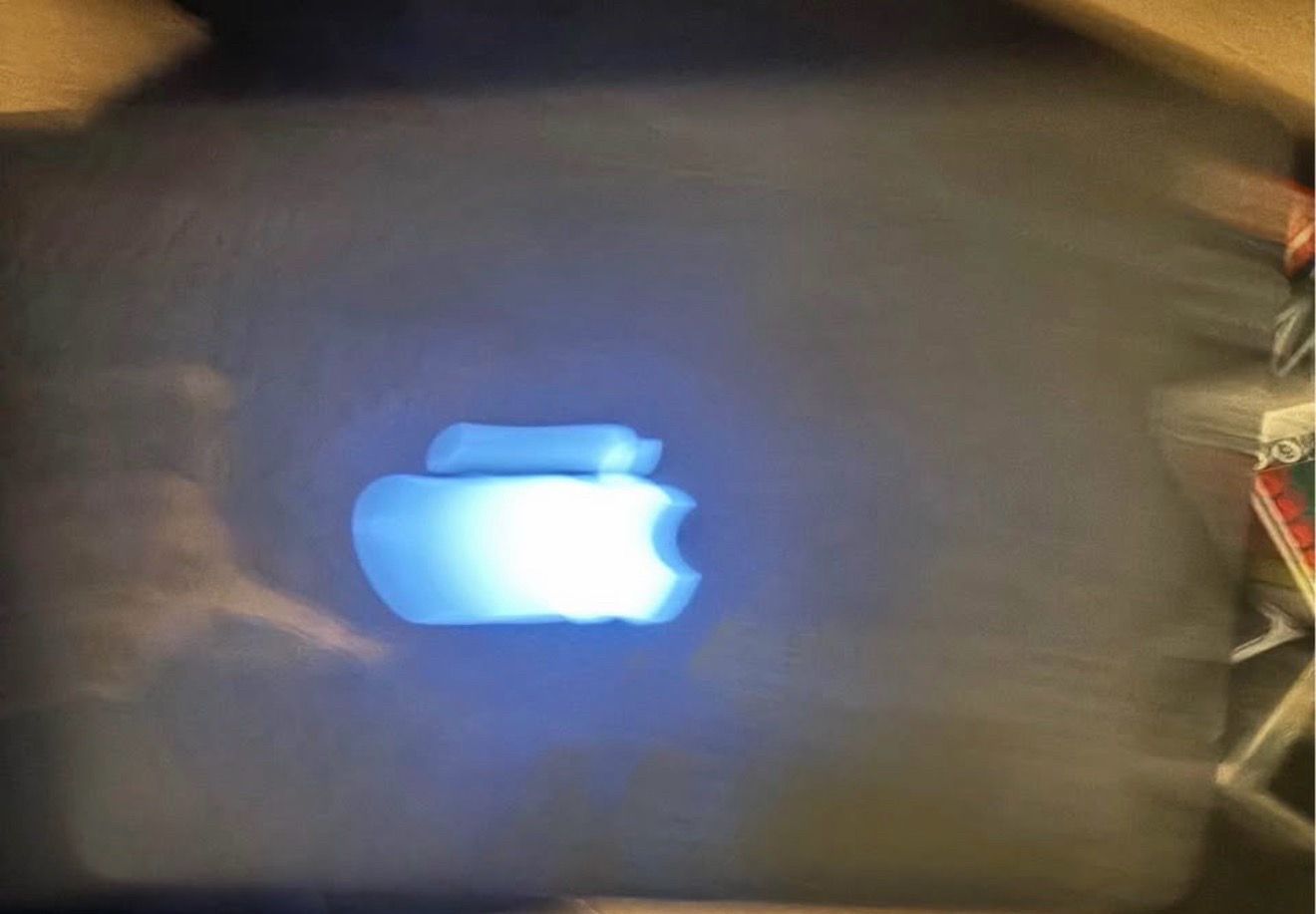 Brand new MacBook Air 2011 need gone asap I got a case for it charger and laptop
