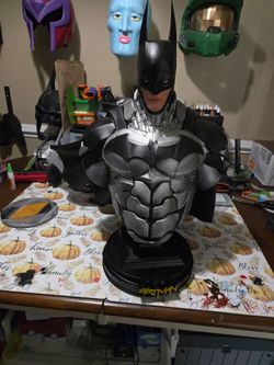 Batman bust