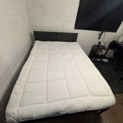 Full size mattress and metal bed fram