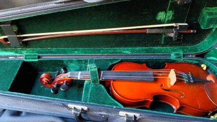 Classical strings 1/4 size violin