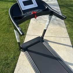 New Treadmill No Incline 2.5HP Caminadora Nueva 