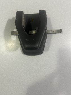 ACCO Heavy-Duty Two Hole Paper Puncher