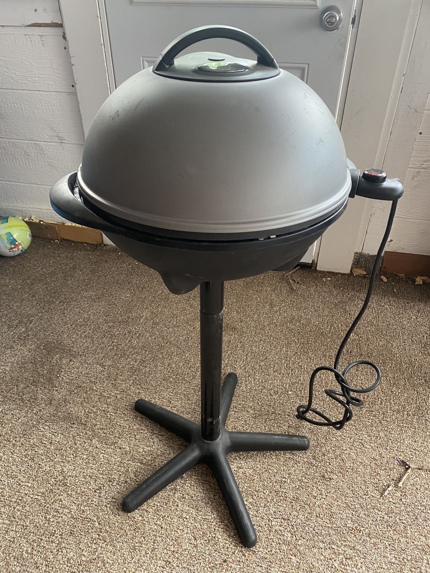 George Foreman Indoor/outdoor Electric Griddle