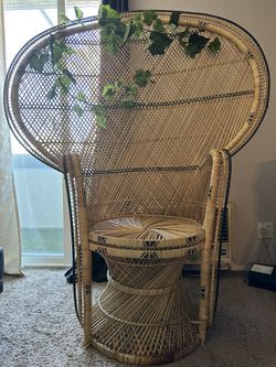 Rattan Wicker Peacock Vintage  chair