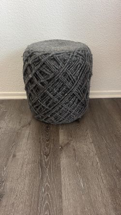 pouf