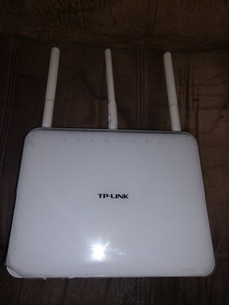 Tp-Link AC1900 Smart wireless router - Dualband Gigabit WiFi - $65