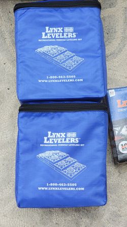 Lynx Levelers & Lync Cap - Orange Blocks For RV Leveling (