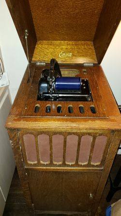 Edison Player Amberola includes 22 blue amberol cylinders