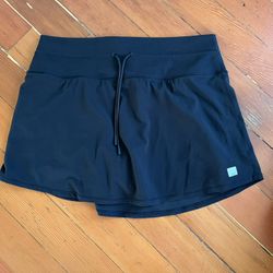 Vuori Black Daily Skirt Size L