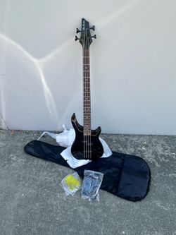 Electric bass guitar  🎸  4 string