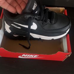 Kids Nike Shoes 
