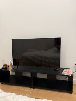 50 Inch Onn TV And Stand